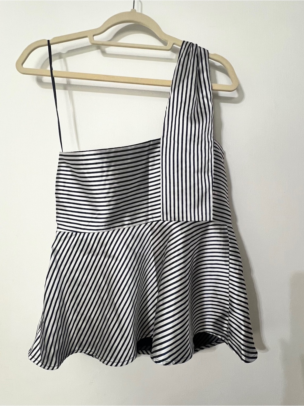 Banana Rep  striped 1 shoulder peplum top contrasting diagonal stripe blue gray